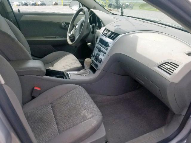 1G1ZC5E0XCF162927 - 2012 CHEVROLET MALIBU 1LT SILVER photo 5