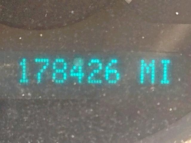 1G1ZC5E0XCF162927 - 2012 CHEVROLET MALIBU 1LT SILVER photo 8