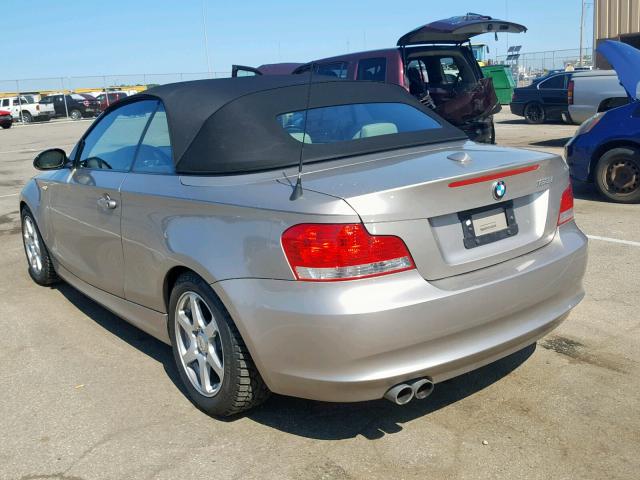 WBAUL73539VJ75915 - 2009 BMW 128 I SILVER photo 3