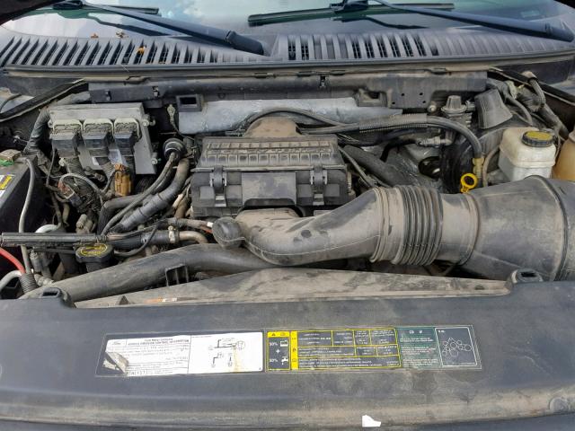 5LMFU28556LJ27966 - 2006 LINCOLN NAVIGATOR შავი ფოტო 7