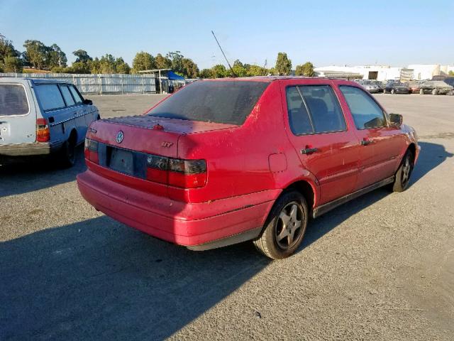 3VWVA81H0WM228010 - 1998 VOLKSWAGEN JETTA GT RED photo 4