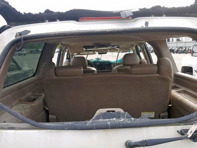 1GKFK66U04J181980 - 2004 GMC YUKON XL D WHITE photo 10