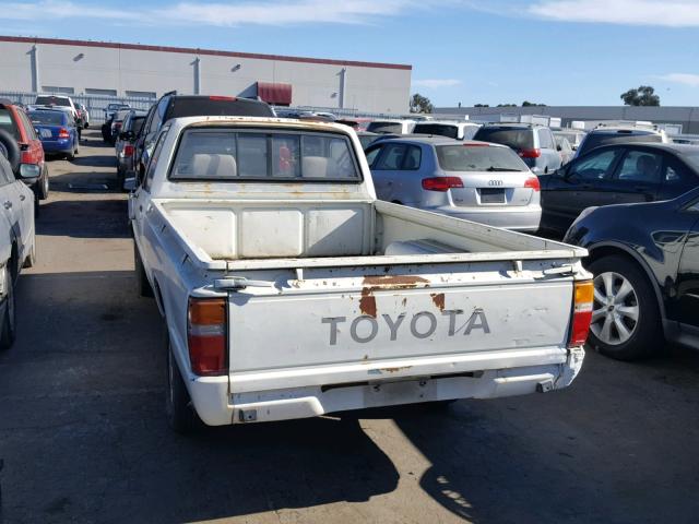 JT4RN55R5E0006848 - 1984 TOYOTA PICKUP 1/2 WHITE photo 3