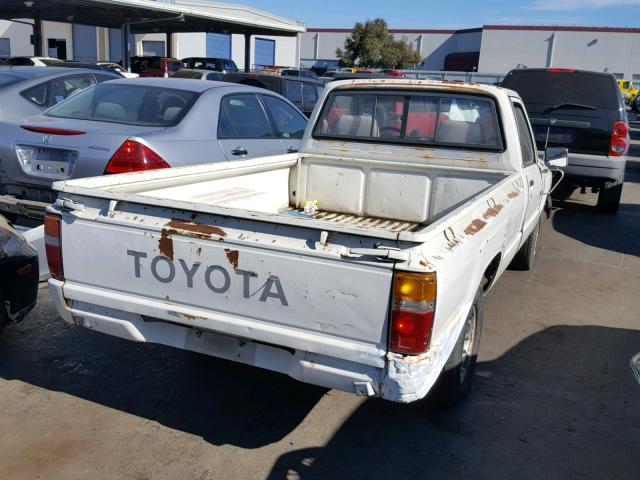 JT4RN55R5E0006848 - 1984 TOYOTA PICKUP 1/2 WHITE photo 4