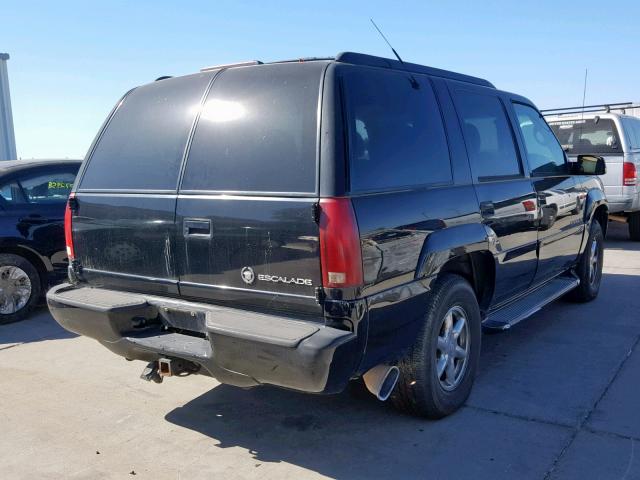 1GYEK13R5YR143057 - 2000 CADILLAC ESCALADE BLACK photo 4