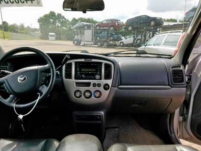 4F2CZ96194KM30532 - 2004 MAZDA TRIBUTE ES 银色 照片 9