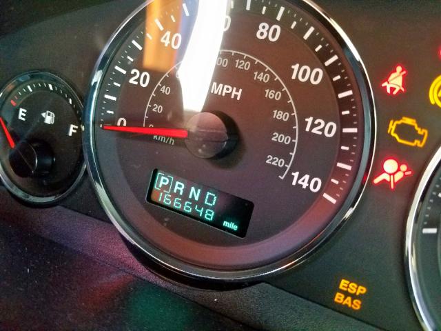 1J8HG58206C236228 - 2006 JEEP COMMANDER BLACK photo 8