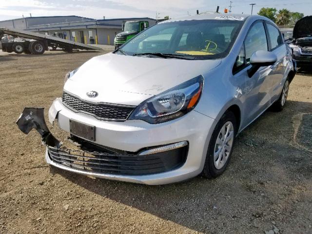 KNADM4A30H6119761 - 2017 KIA RIO LX SILVER photo 2