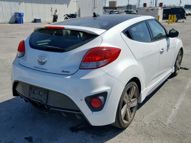 KMHTC6AE9DU161748 - 2013 HYUNDAI VELOSTER T WHITE photo 4