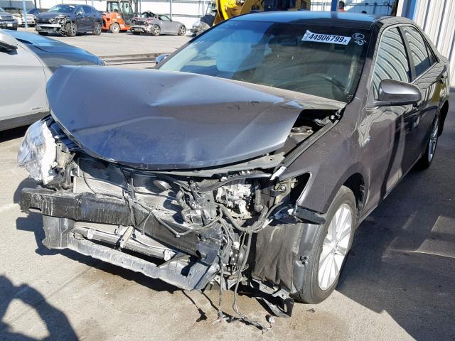 4T1BD1FK5CU047528 - 2012 TOYOTA CAMRY HYBR GRAY photo 2