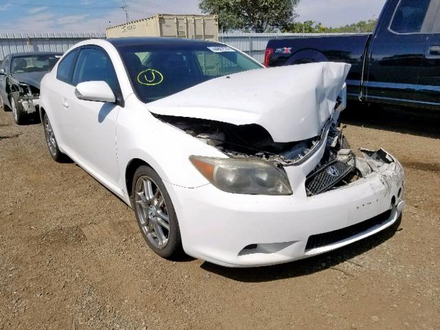 JTKDE177X50056460 - 2005 TOYOTA SCION TC WHITE photo 1