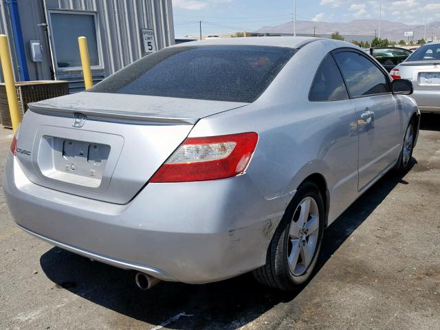 2HGFG12918H505223 - 2008 HONDA CIVIC EXL 银色 照片 4