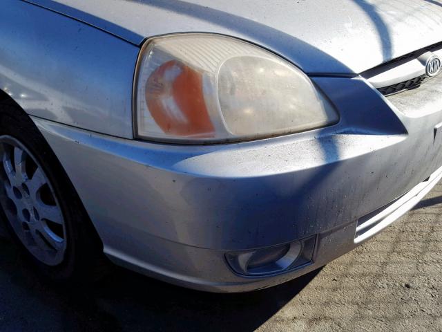 KNADC125356401468 - 2005 KIA RIO SILVER photo 9