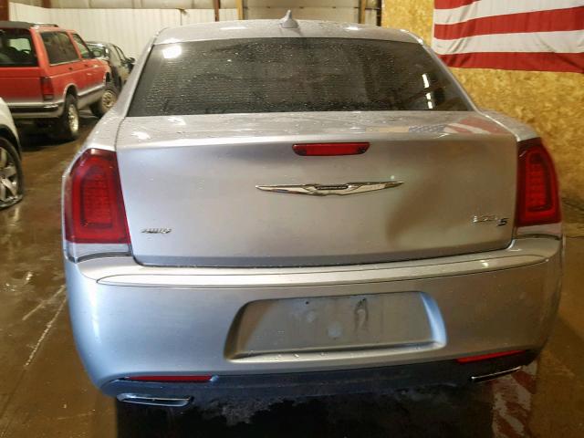 2C3CCAGG7GH234238 - 2016 CHRYSLER 300 S SILVER photo 9