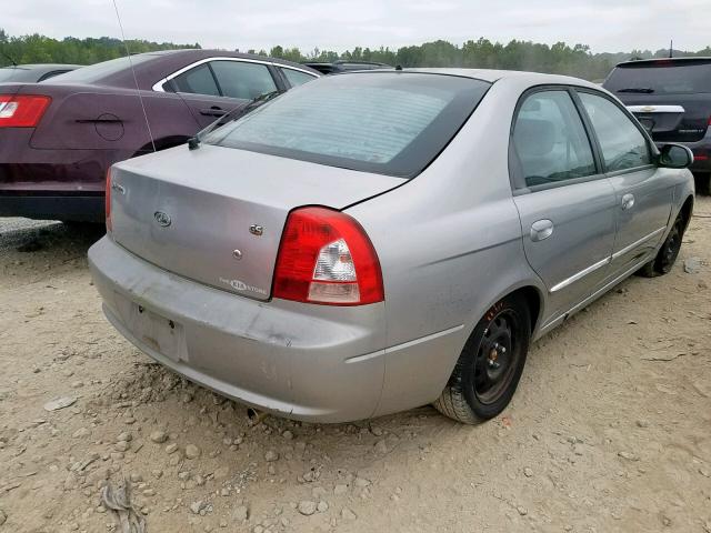 KNAFB161125066814 - 2002 KIA SPECTRA GS SILVER photo 4