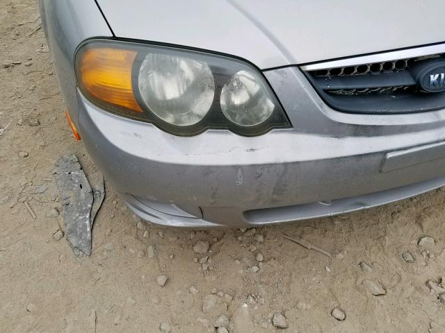 KNAFB161125066814 - 2002 KIA SPECTRA GS SILVER photo 9