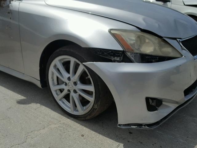 JTHBE262062004608 - 2006 LEXUS IS 350 SILVER photo 9