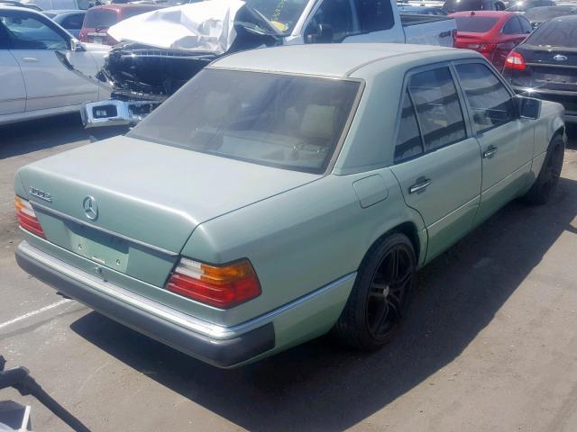 WDBEA30D5MB363880 - 1991 MERCEDES-BENZ 300 E GREEN photo 4