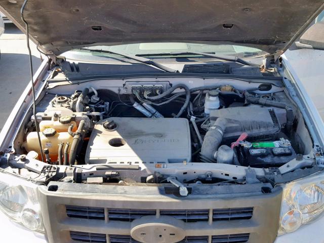 1FMCU49389KA42810 - 2009 FORD ESCAPE HYB WHITE photo 7