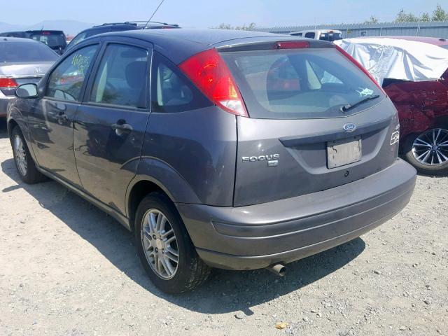 3FAFP37N75R140018 - 2005 FORD FOCUS ZX5 GRAY photo 3