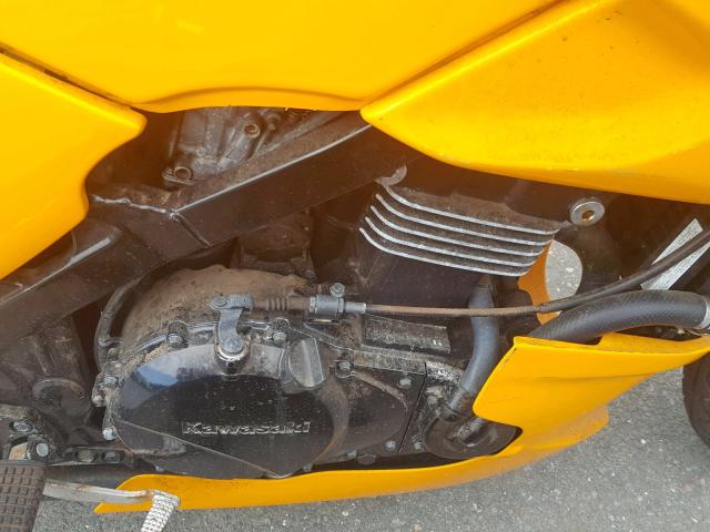 JKAEXVD157A103530 - 2007 KAWASAKI EX500 D YELLOW photo 7