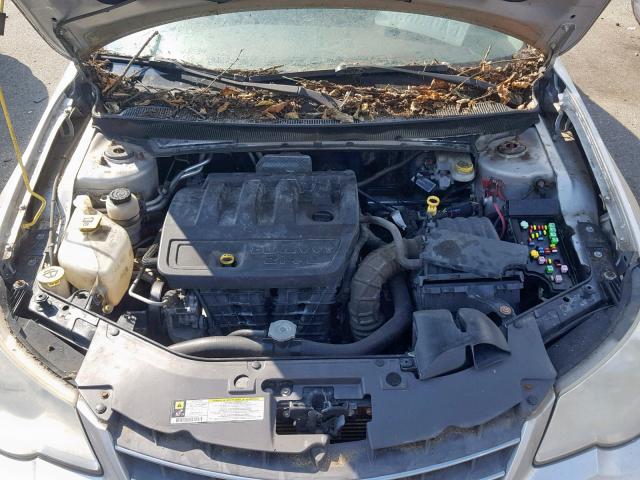 1C3LC46K88N120426 - 2008 CHRYSLER SEBRING LX SILVER photo 7