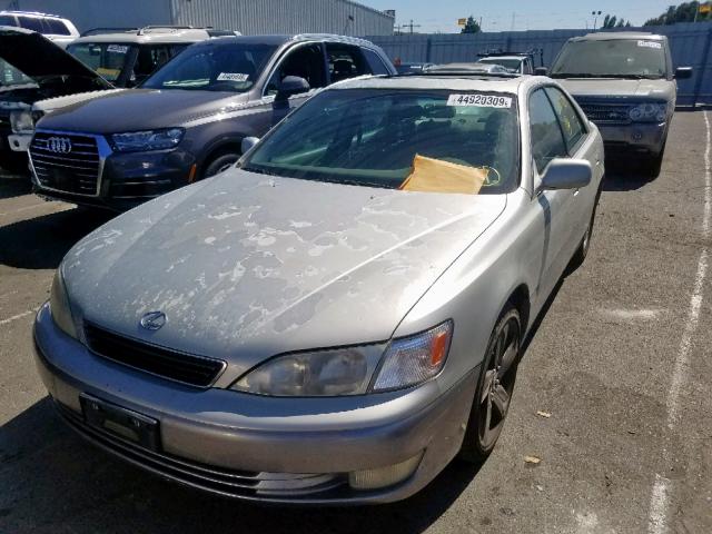 JT8BF28G0X0152468 - 1999 LEXUS ES 300 TAN photo 2