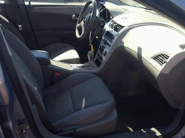 1G1ZH57B884223906 - 2008 CHEVROLET MALIBU 1LT BLUE photo 5