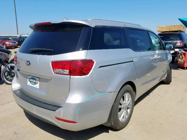 KNDMB5C12G6198570 - 2016 KIA SEDONA LX SILVER photo 4