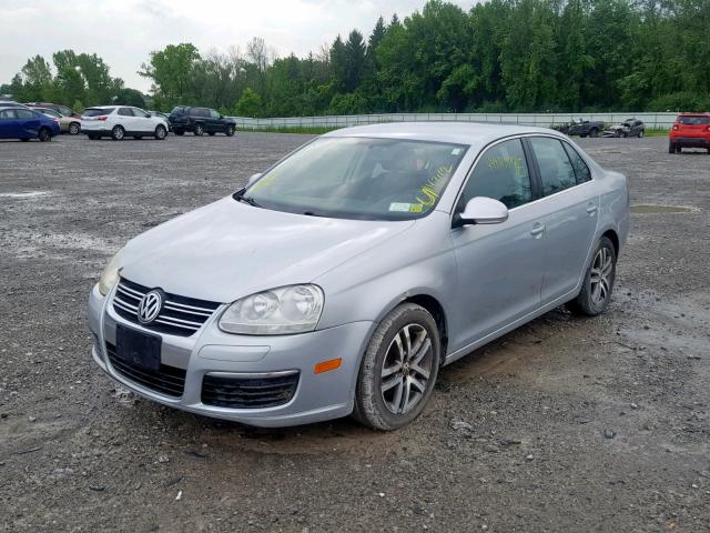 3VWRF71KX6M811547 - 2006 VOLKSWAGEN JETTA 2.5 GRAY photo 2