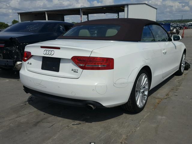 WAULFAFH9BN005327 - 2011 AUDI A5 PREMIUM WHITE photo 4