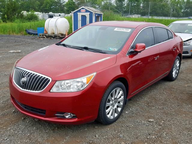 1G4GC5E31DF298126 - 2013 BUICK LACROSSE RED photo 2