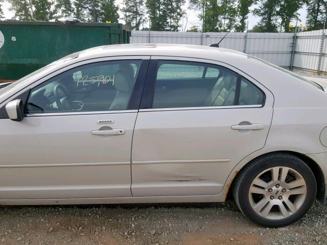 3FAHP08138R170060 - 2008 FORD FUSION SEL WHITE photo 9