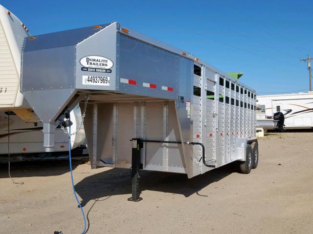 1D9AL2021KC619889 - 2019 MISC HORSE TRL SILVER photo 3