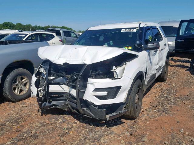 1FM5K8AR2HGD05932 - 2017 FORD EXPLORER P WHITE photo 2