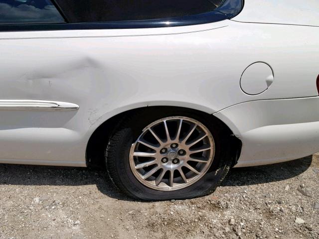 1C3EL55R74N352524 - 2004 CHRYSLER SEBRING LX WHITE photo 9