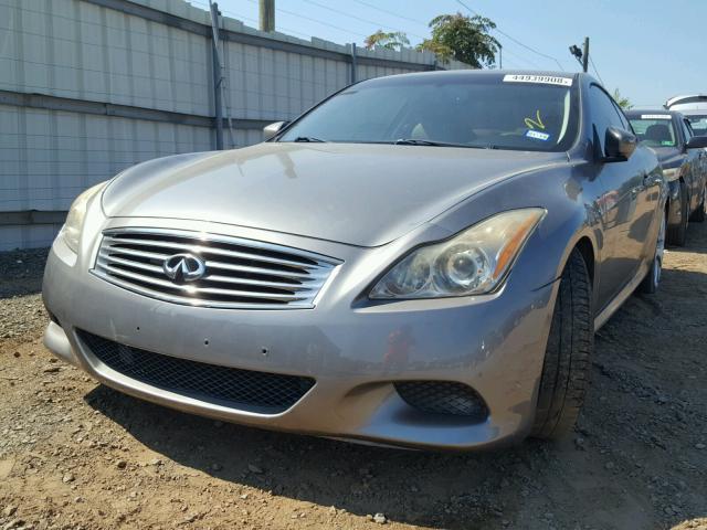 JNKCV64E68M125546 - 2008 INFINITI G37 BASE SILVER photo 2