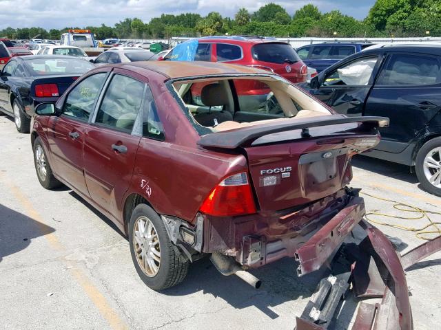 1FAFP34N16W166634 - 2006 FORD FOCUS ZX4 MAROON photo 3