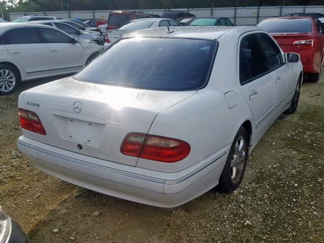 WDBJF65JX2B443365 - 2002 MERCEDES-BENZ E 320 WHITE photo 4