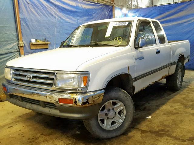 JT4UN24D6W0054875 - 1998 TOYOTA T100 XTRAC WHITE photo 2