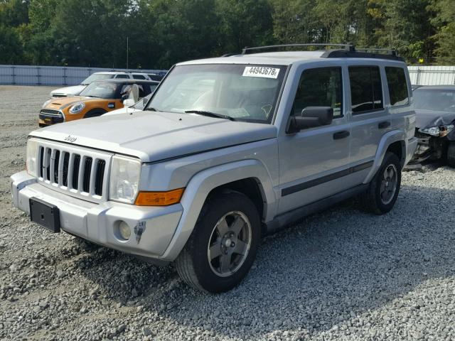 1J8HG48K86C209241 - 2006 JEEP COMMANDER Gümüş foto 2