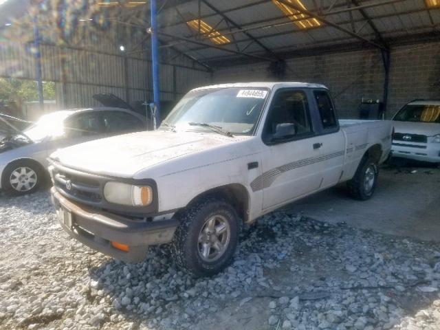 4F4CR16U6RTM79479 - 1994 MAZDA B3000 CAB WHITE photo 2