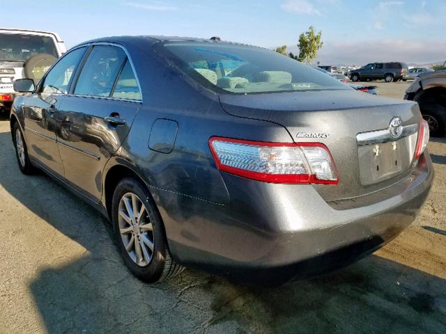 4T1BB3EK8BU139816 - 2011 TOYOTA CAMRY HYBR GRAY photo 3