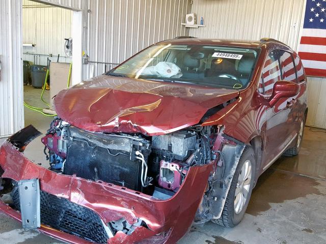 2C4RC1BG4HR610192 - 2017 CHRYSLER PACIFICA T MAROON photo 2