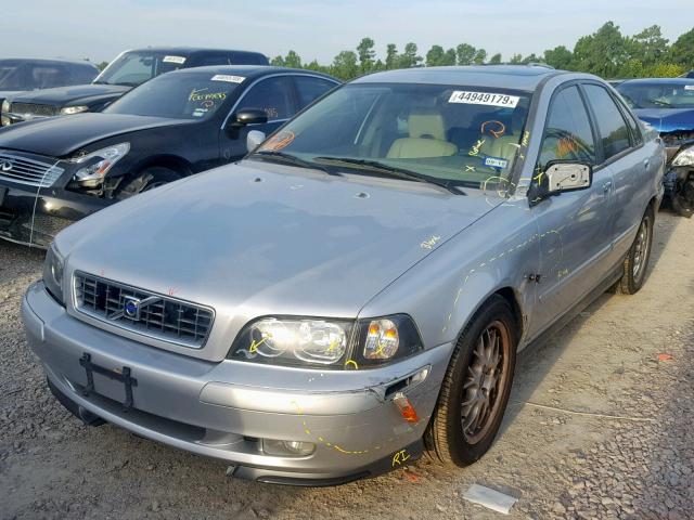 YV1VS27554F029021 - 2004 VOLVO S40 1.9T SILVER photo 2