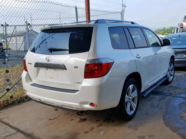 JTEES43AX82057796 - 2008 TOYOTA HIGHLANDER WHITE photo 4