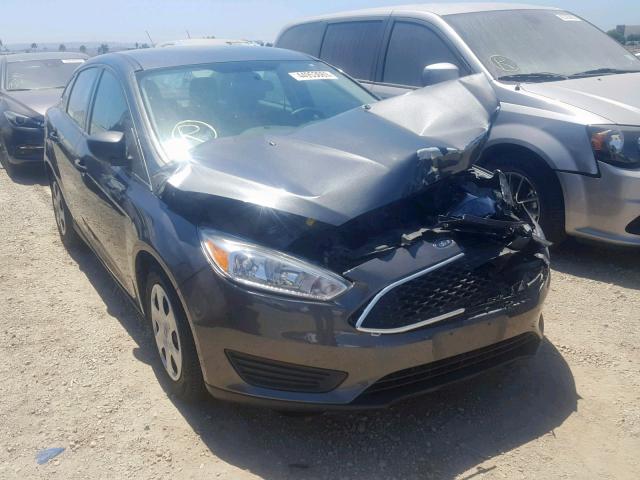 1FADP3E28HL230555 - 2017 FORD FOCUS S GRAY photo 1