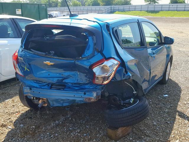 KL8CD6SA1KC751712 - 2019 CHEVROLET SPARK 1LT BLUE photo 4