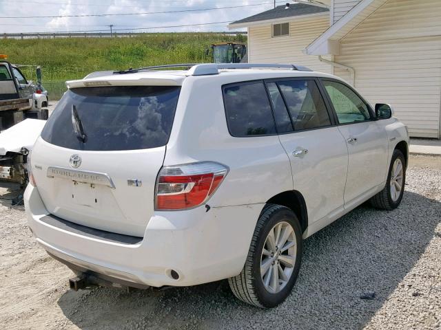 JTEEW41A282005120 - 2008 TOYOTA HIGHLANDER WHITE photo 4