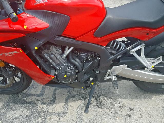 MLHRC7407F5100364 - 2015 HONDA CBR650 F RED photo 7